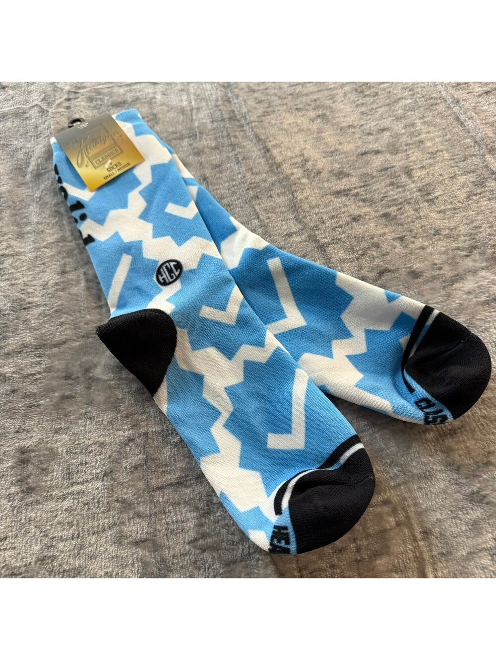 Headgear Classics Men's Blue White Patterned Crew Socks Small/Medium Cotton